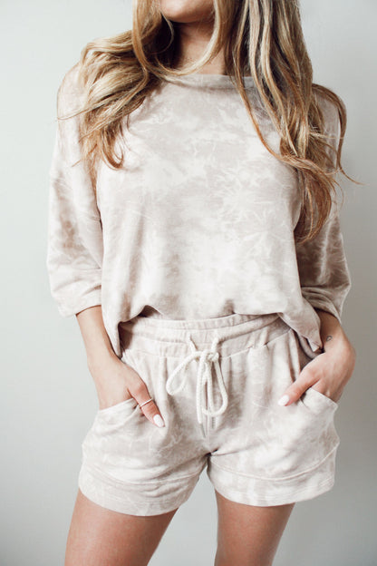 Beige Vintage Tie Dye Bracelet Sleeve Drawstring Elastic Waist 2pcs Short Set